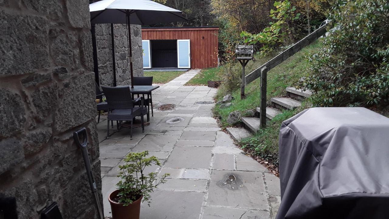 Amazing Cottage With Private Indoor Swim Pool And Hot Tub Grantown-on-Spey Экстерьер фото