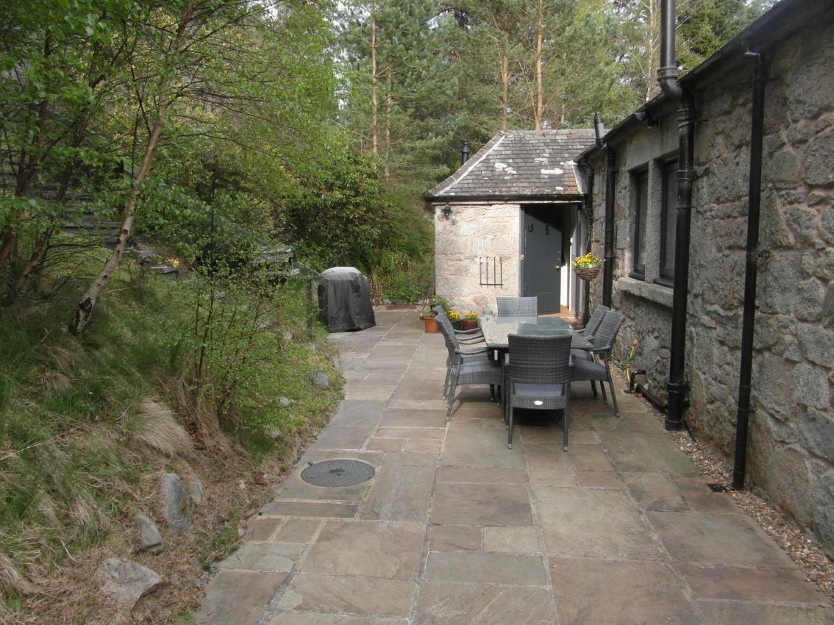 Amazing Cottage With Private Indoor Swim Pool And Hot Tub Grantown-on-Spey Экстерьер фото